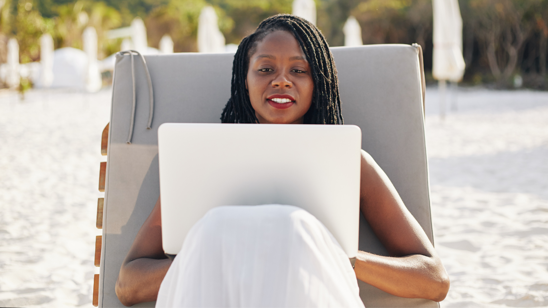 6 Latina Finance Authors Helping Their Comunidad Build Wealth So They Can Work From Anywhere